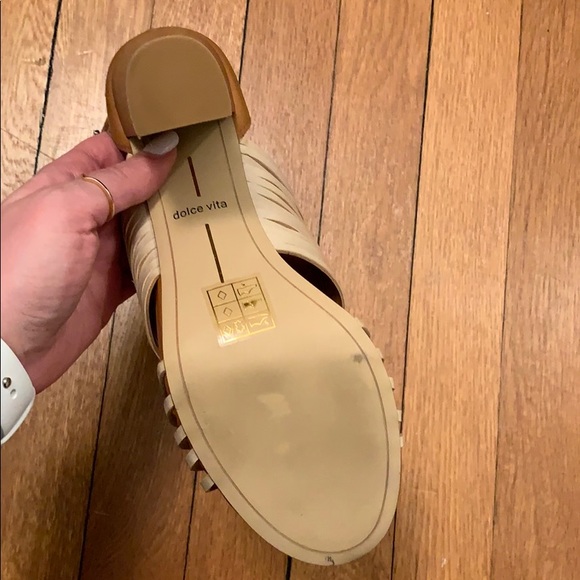 NWT Dolce Vita Leather Sandals - Picture 3 of 7